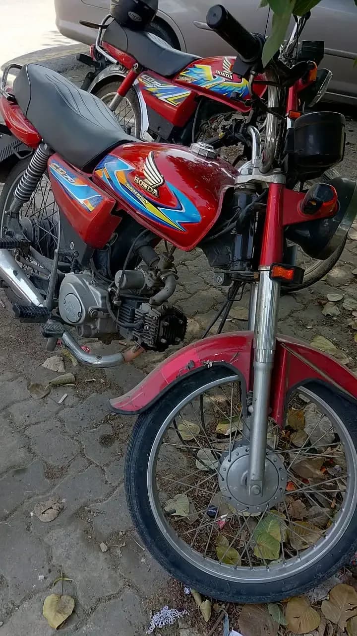 Crown CR 100 Excellence 2025