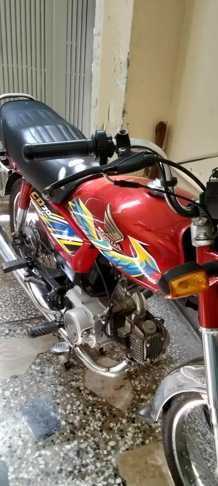 good condition Honda 70 jenione Saman k sth
